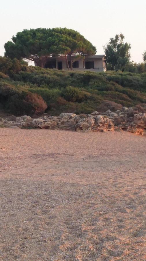 فيلا Tzanetos Seaside كيوبارِسِيا المظهر الخارجي الصورة