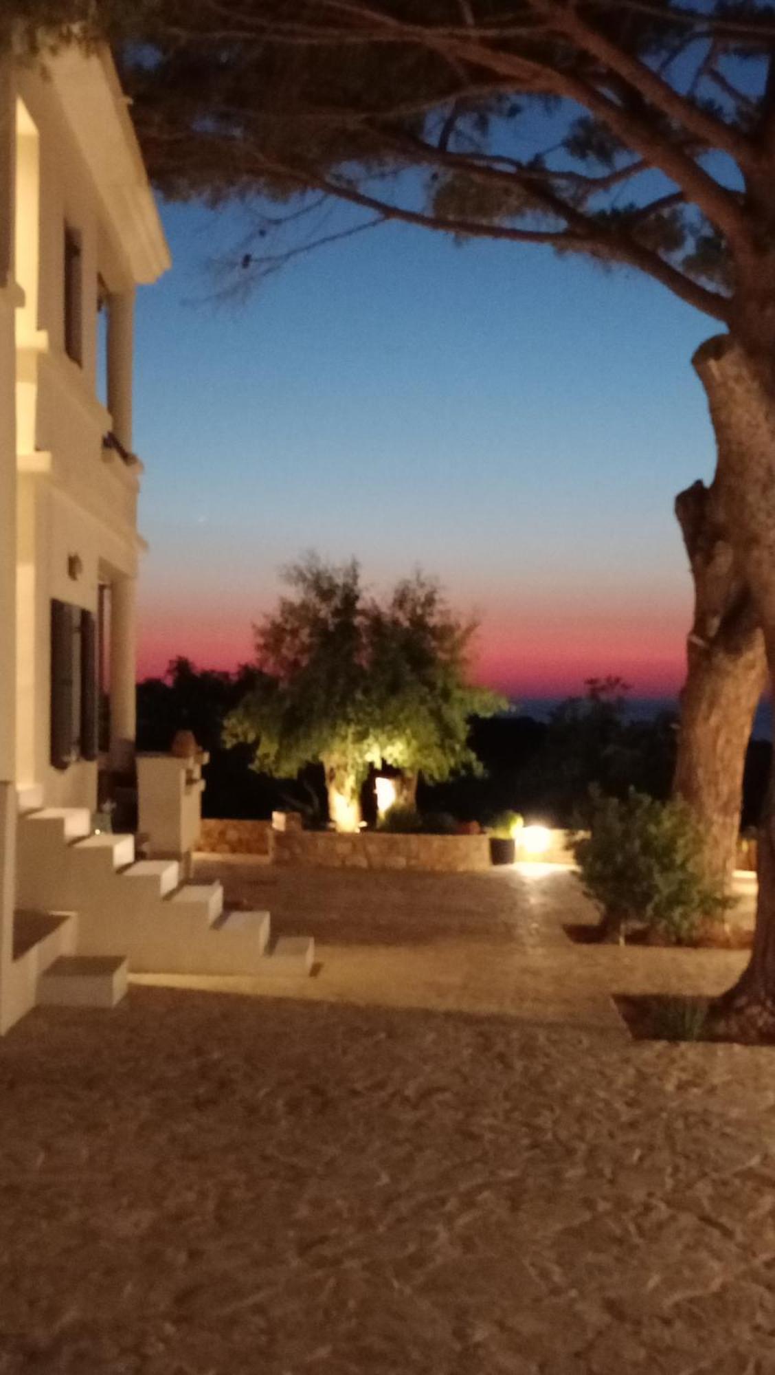 فيلا Tzanetos Seaside كيوبارِسِيا المظهر الخارجي الصورة